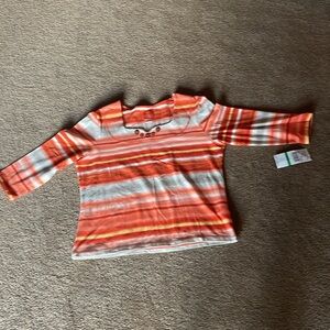 Ladies hearts of palm top new with tags